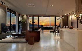 The Sense Apartment - Modern, Near My An Beach