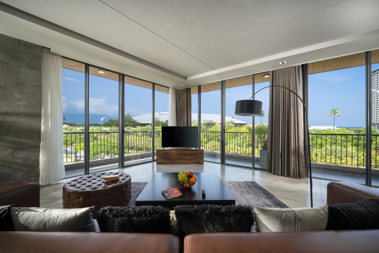 The Sense Apartment - Modern, Near My An Beach Danang Exterior photo
