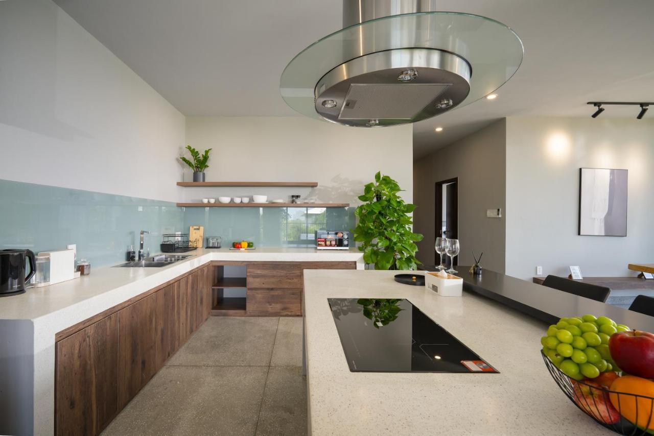 The Sense Apartment - Modern, Near My An Beach Danang Exterior photo